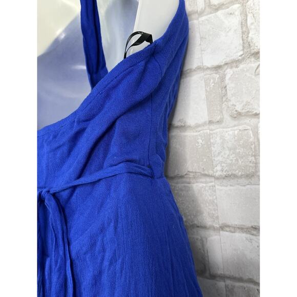 NWT Lulu’s Blue Halter Wrap Dress - Picture 11 of 16